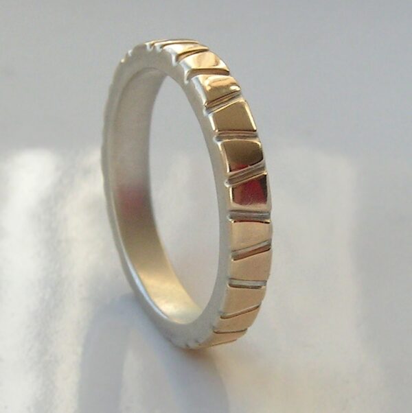 Lines in Gold - 3 mm Yellow Gold: Modern two tone wedding band, simple and elegant. It is made from two layers - sterling silver base and thin layer of solid yellow gold.