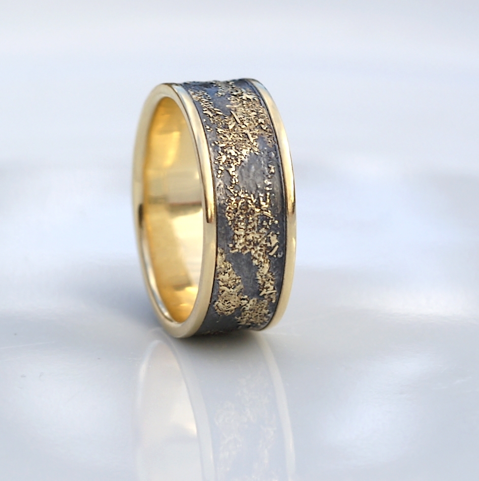 Gold Chaos Anna Rei Jewellery Gold Chaos Luxury Distinctive And Luxurious Wedding Band Featuring Contrast Of Rich Yellow