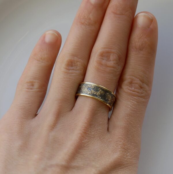 Gold Chaos Luxury: Distinctive and luxurious wedding band featuring contrast of rich yellow gold and oxidized silver.