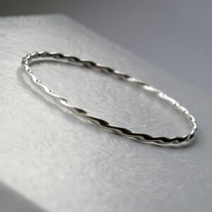 Twisted Silver Bracelet: Simple twisted bangle bracelet, timeless and elegant. Perfect gift for any women or versatile stacking bracelet.