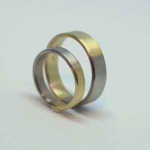 Golden Ratio Set 18k - 5 mm and 3 mm Wedding bands made of 18k yellow gold and 18k white gold in golden ratio. Perfect rings for math lovers, geeks, scientists or artists.