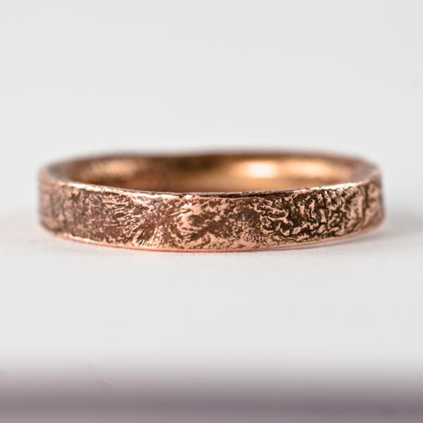 Rustic Gold Engagement Ring for Women in 9k Rose Gold - Really unique wedding band or engagement ring for women in rustic style 4mm wide.